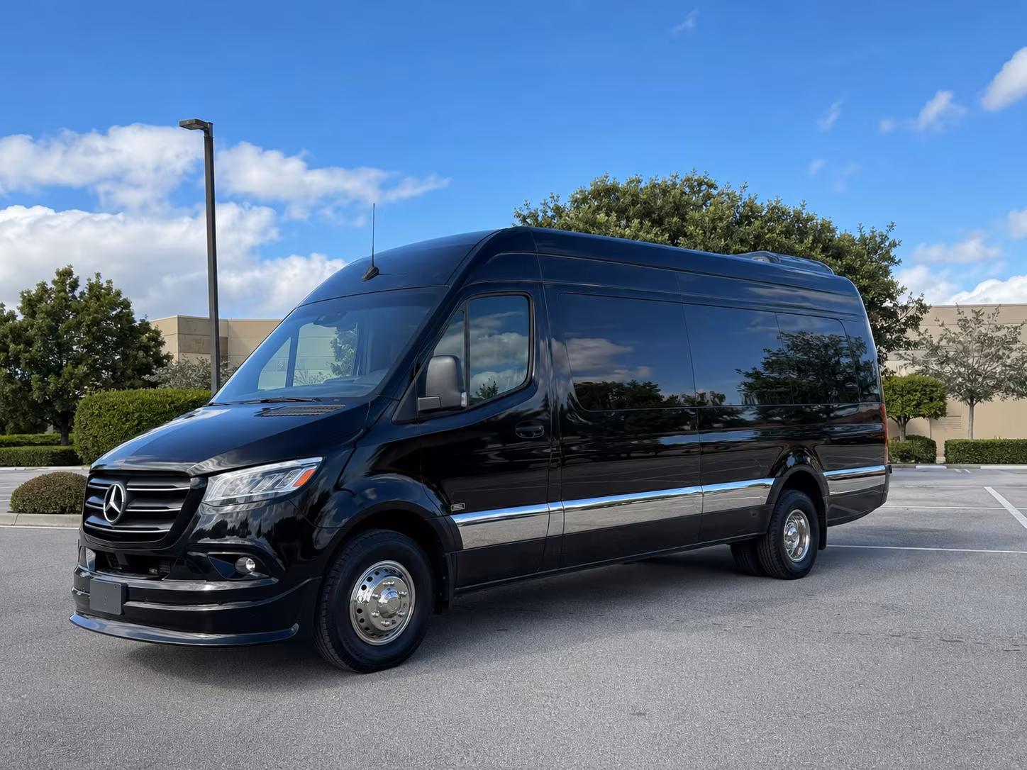 Sandy Wine Tour & Brewery Transportation